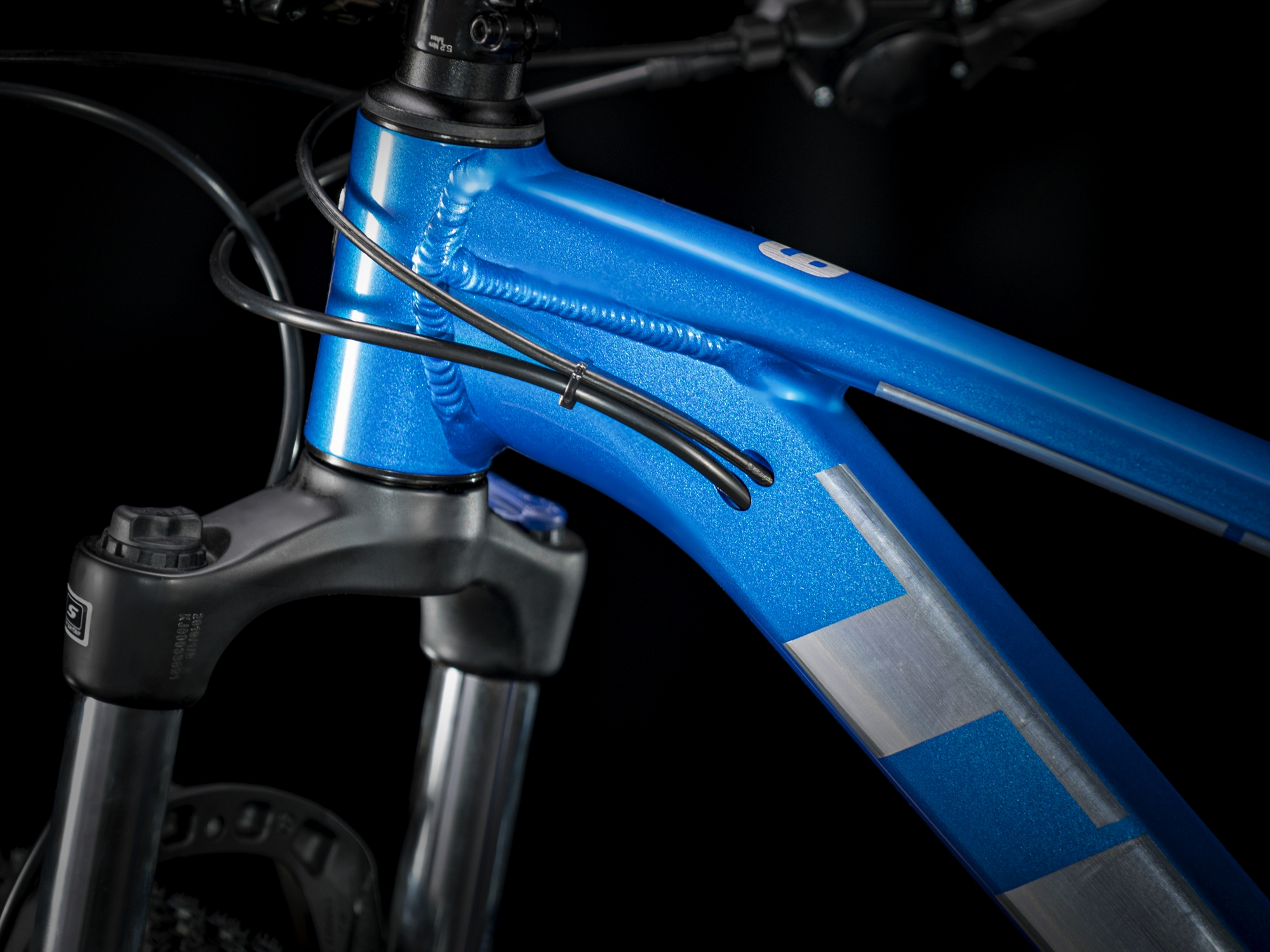 trek marlin 6 head tube angle